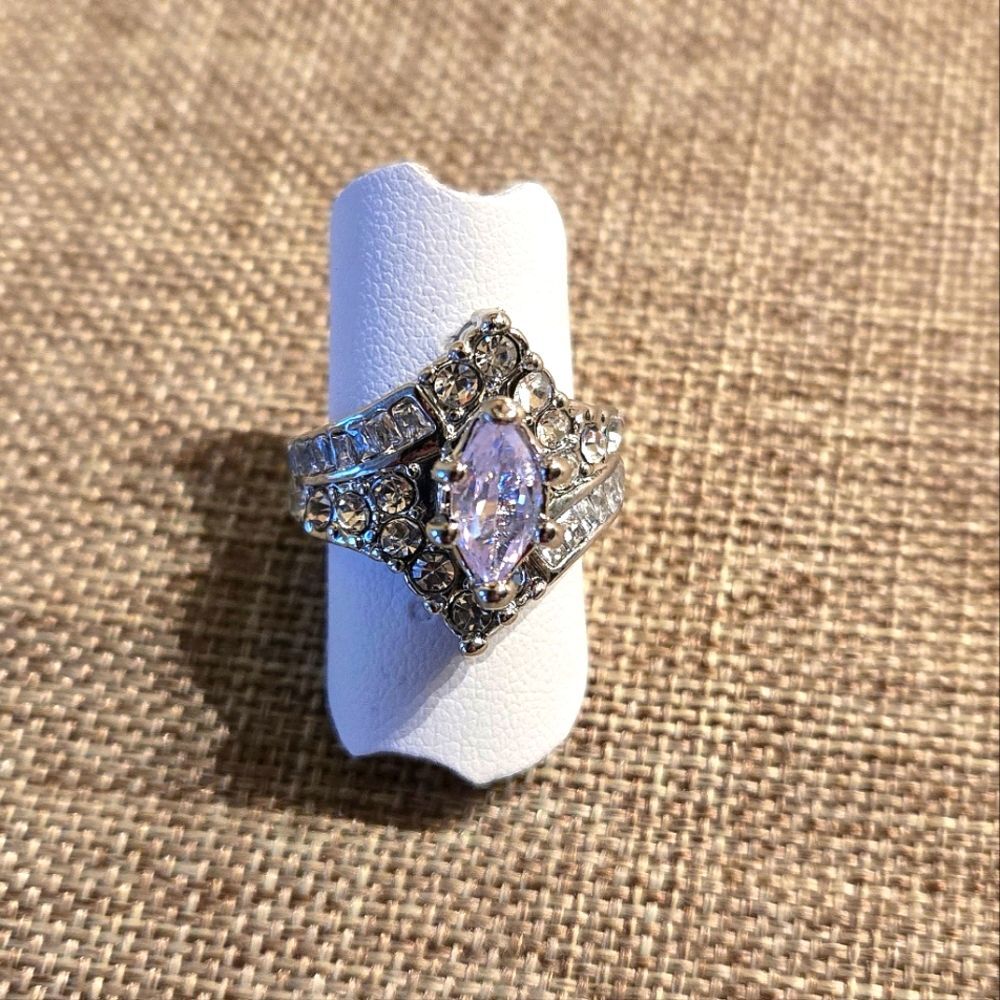 Elegant Silver Crystal Women's Cocktail Ring | Sz 7